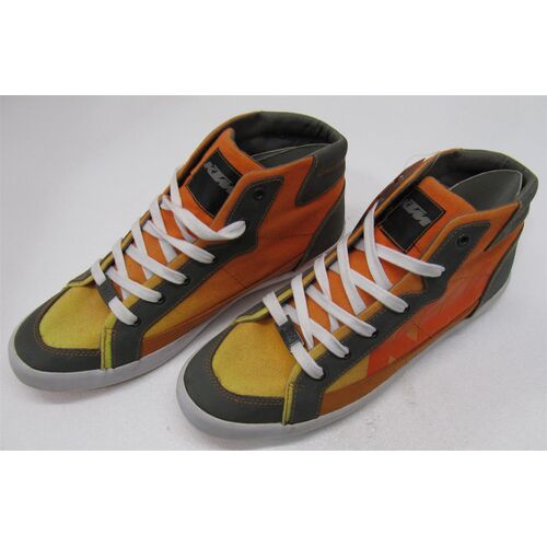 RESOUNDING SHOES 43/10