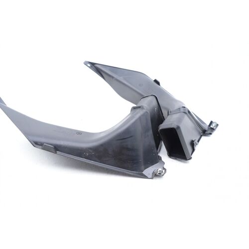 Lufteinlass links kpl.