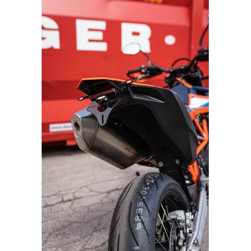 BSO Kennzeichenhalter/trger Alu extraleicht mit Blinker - KTM 690 SMC R & Enduro R / GasGas 700 SM & ES
