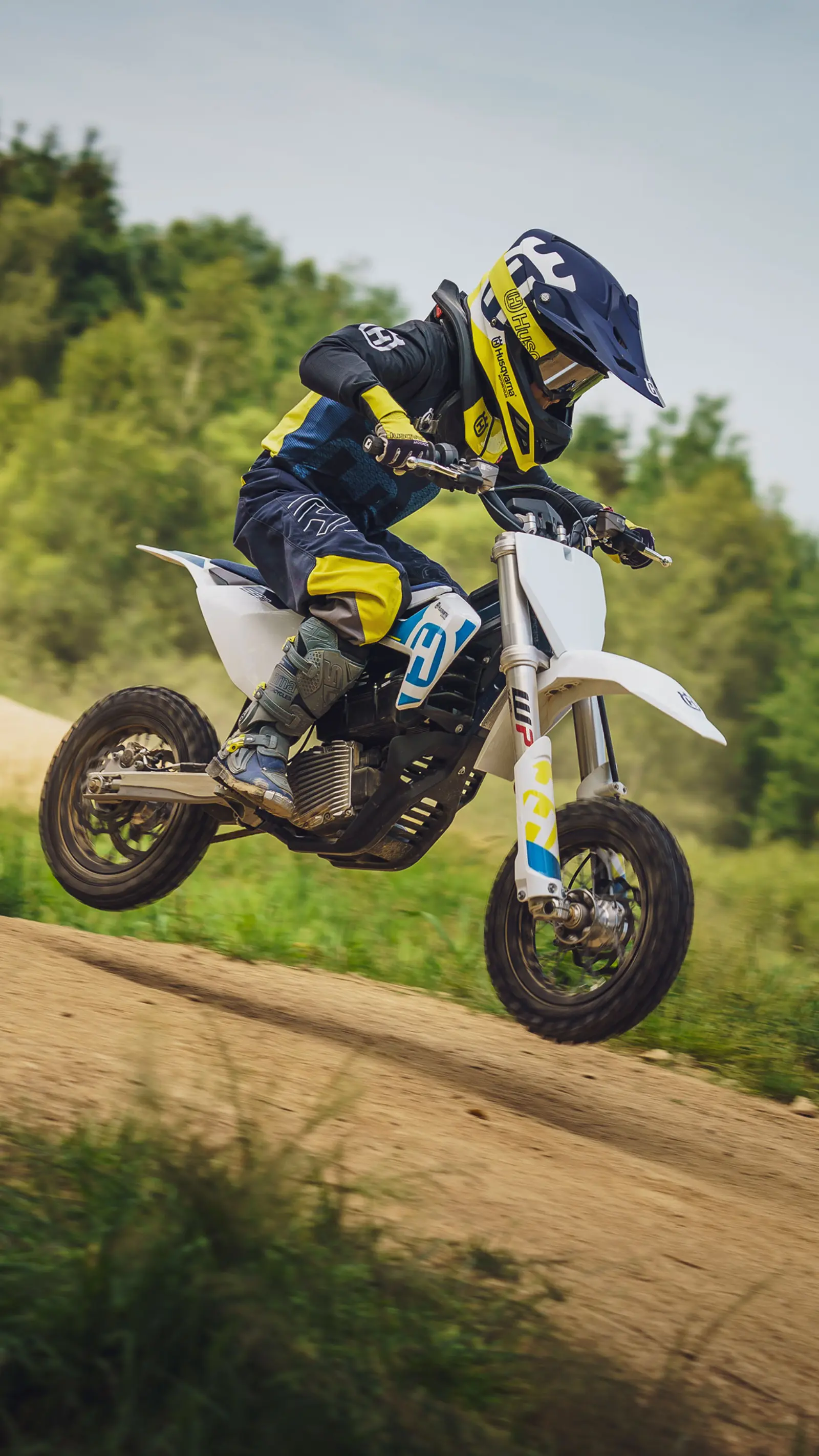 Husqvarna EE 3 in Fahrt