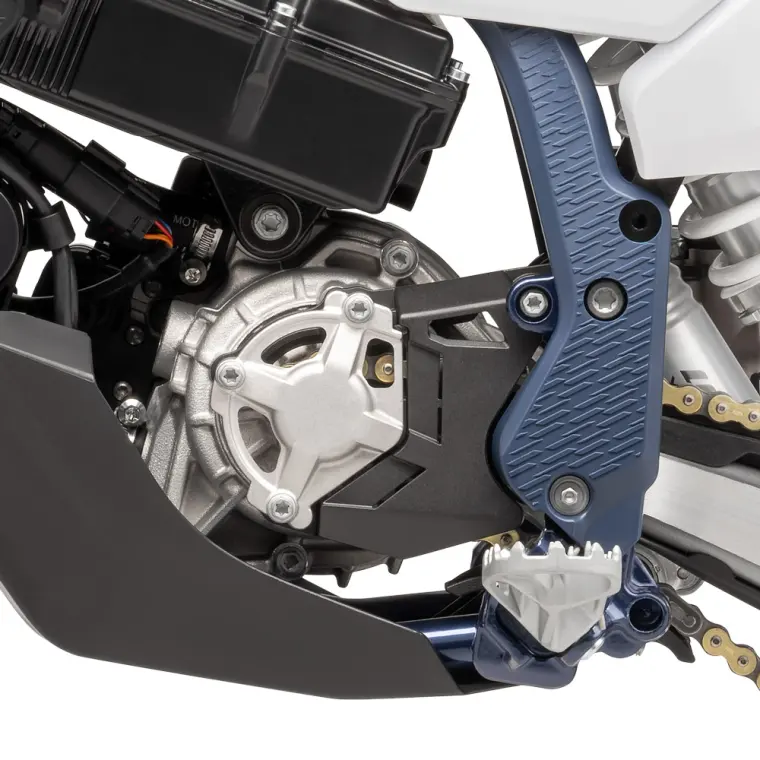 Husqvarna EE 5: Batterie und Laden
