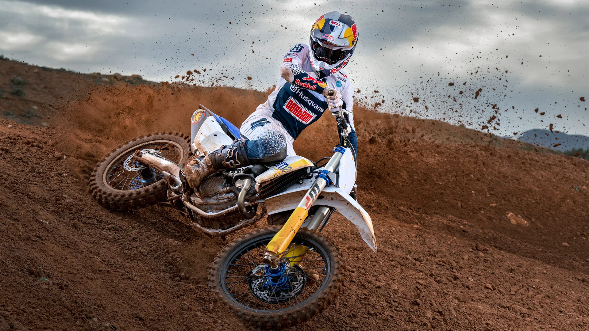 Husqvarna FC 250 in Fahrt