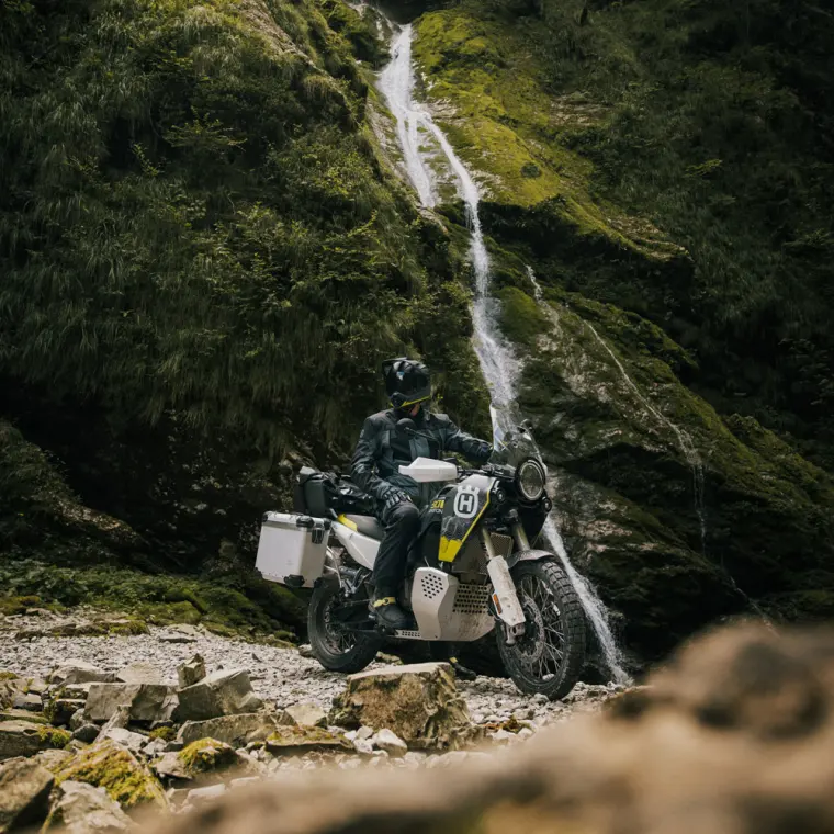 Husqvarna Norden 901 Expedition: Ergonomie
