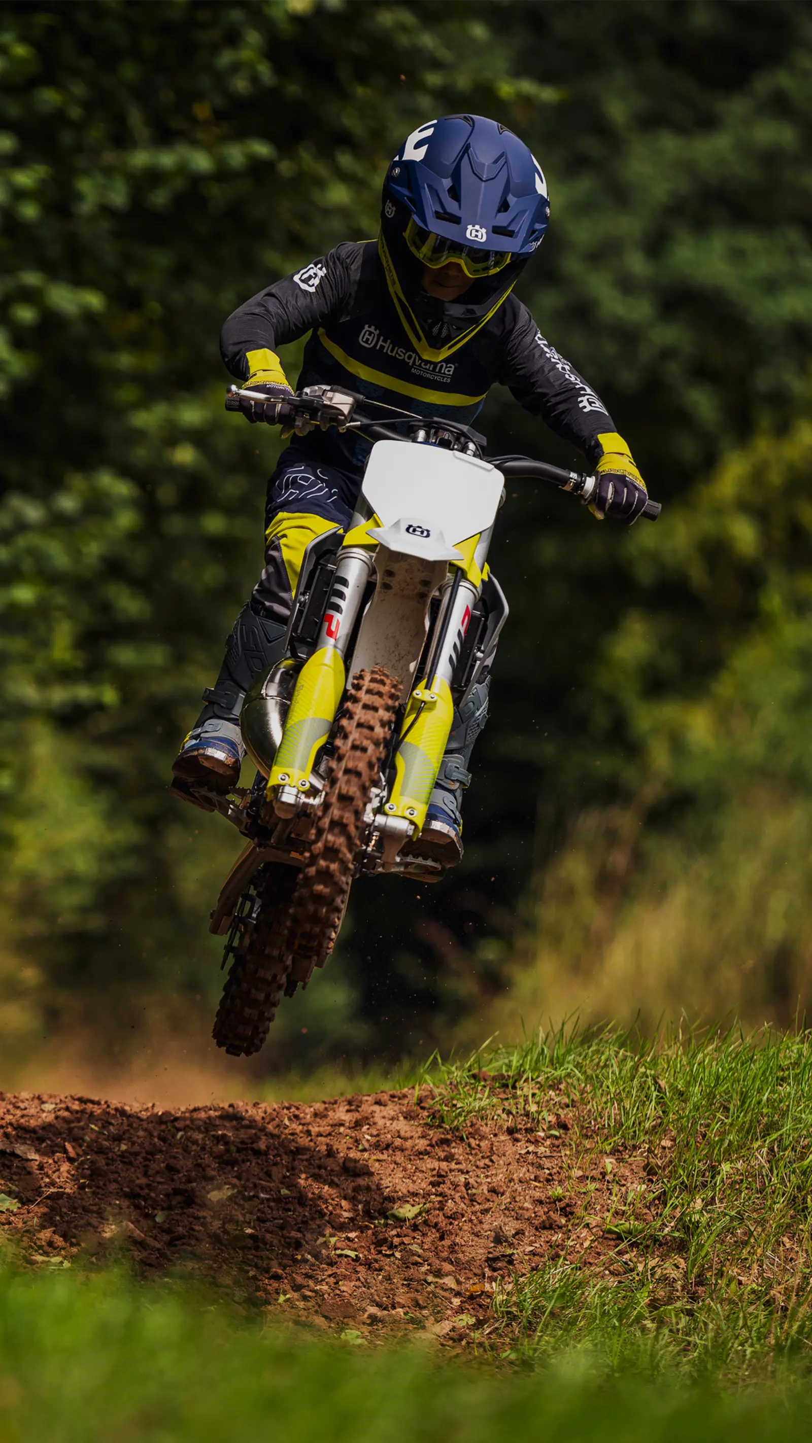 Husqvarna TC 50 in Fahrt