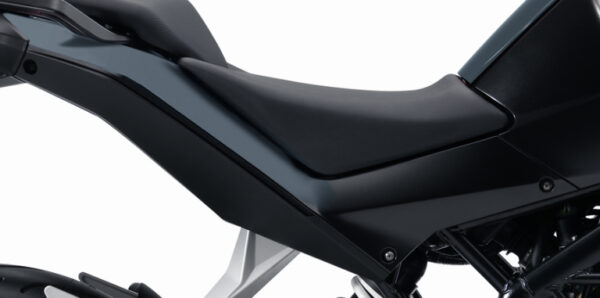 pho_pp_mon_90108042000_90108042000_rear_end_top_section__sall__awsg__v1