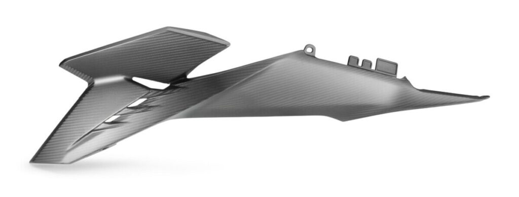 Kraftstofftankspoiler Carbon links kpl.