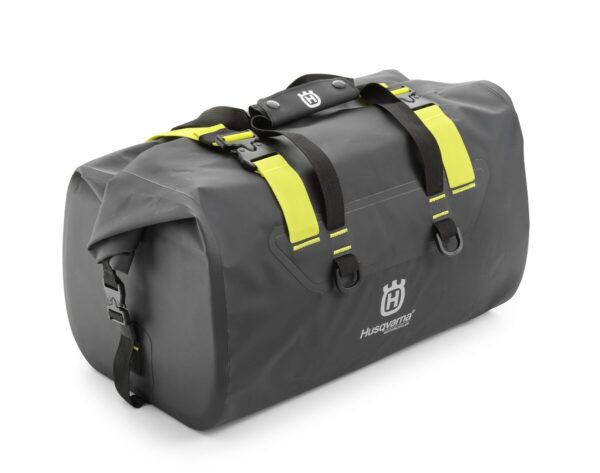 pho_hp_nmon_a61312927000_rear_bag__sall__awsg__v1
