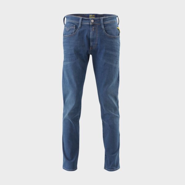 pho_hs_pers_vs_82878_3hs21007370x_replay_jeans_front__sall__awsg__v1
