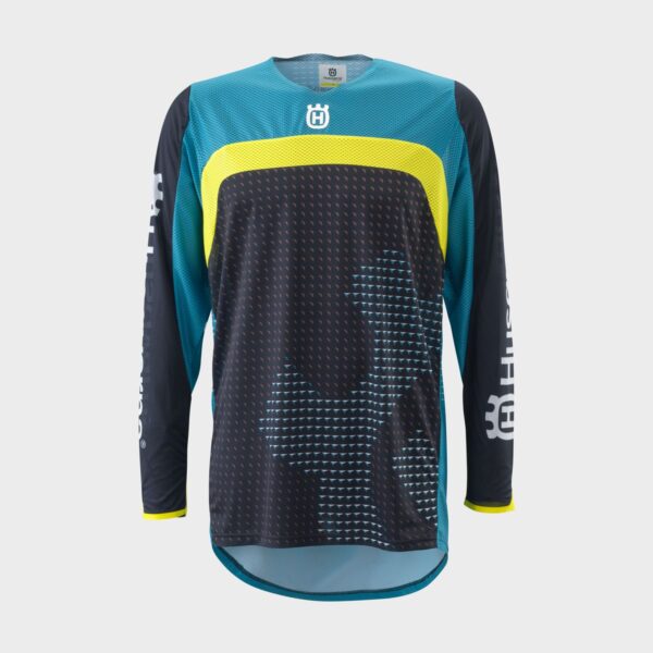 pho_hs_pers_vs_93953_3hs22001260x_railed_shirt_pro_front__sall__awsg__v1