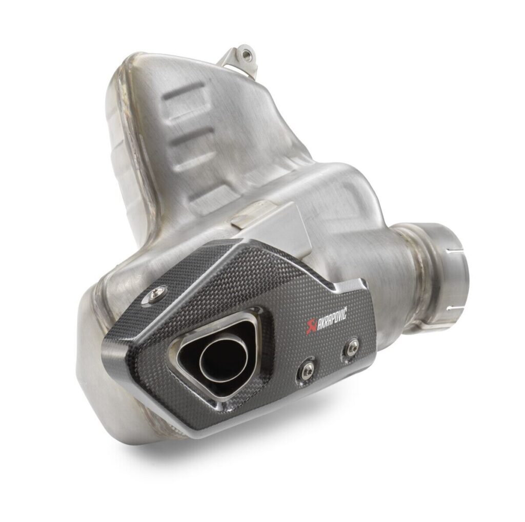 Akrapovic "Slip-on Line"