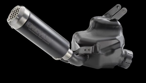 pho_nmon_553762_96005979500c1_slip_on_remus_silencer_studio_pictures_street__sall__awsg__v1