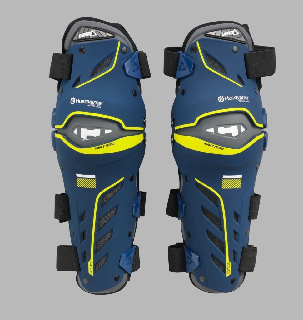 DUAL AXIS KNEE GUARD